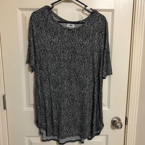 Old Navy Black Floral Short Sleeve Shirt